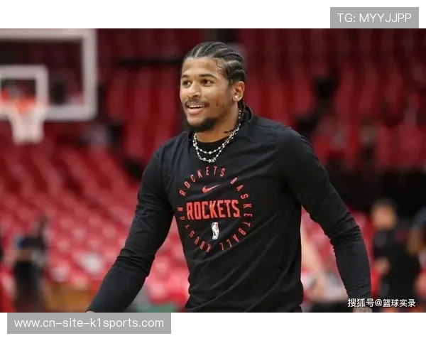 杰伦格林在火箭进攻中角色 年轻核心需应对包夹