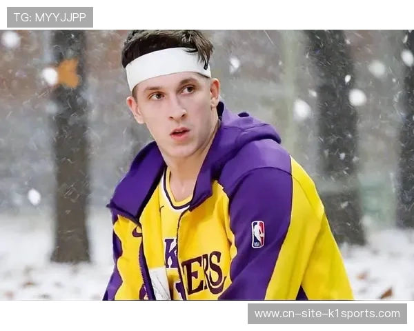 湖人里夫斯角色定位调整，从终结点向二次发起者转型获成效